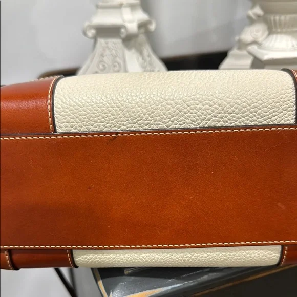 Dooney & Bourke Cream and Tan Satchel with Structured Design AWL - Picture 7 of 12